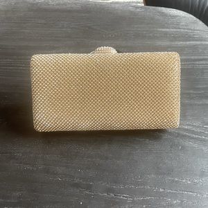 Dexmay NWT Crystal clutch